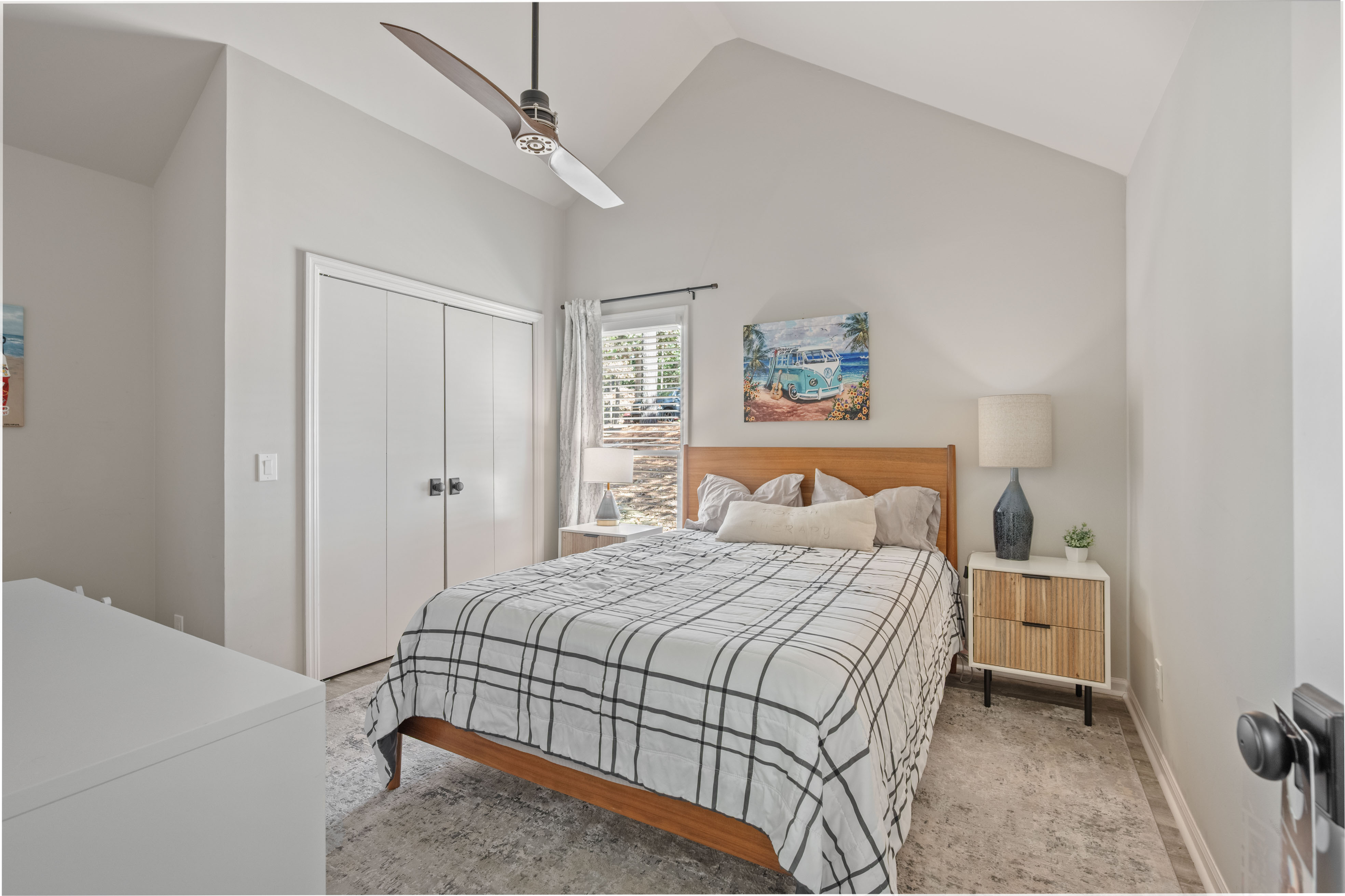 1033 Clubhouse Lane image 24